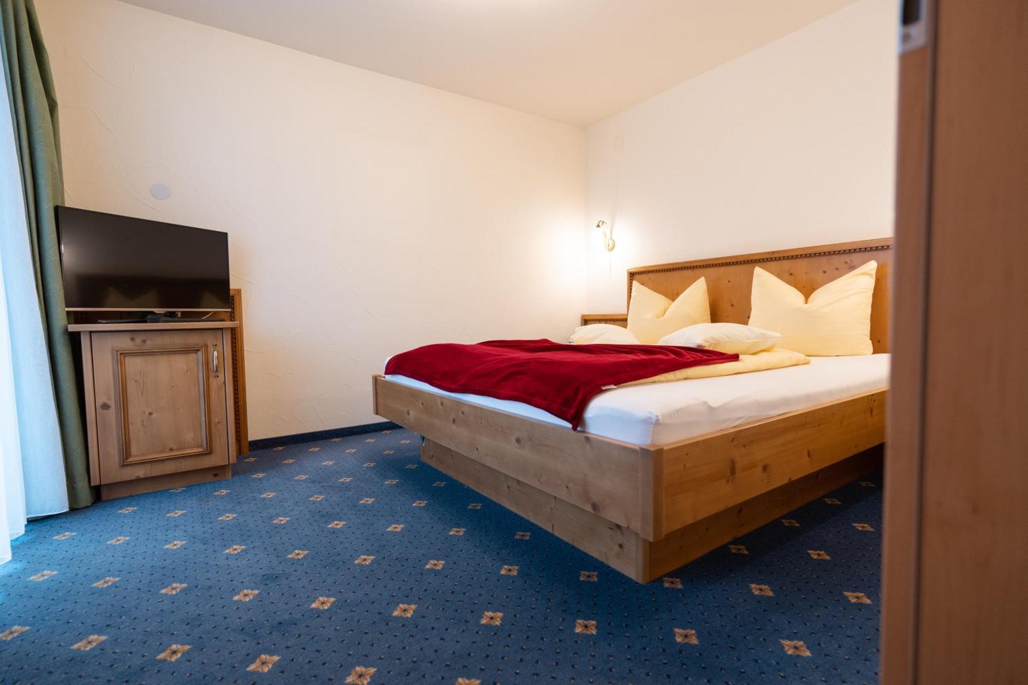 Haller'S Posthotel Riezlern Luaran gambar